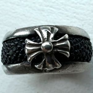 Vintage 925 Sterling Silver & Sting Ray Leather Cross Ring